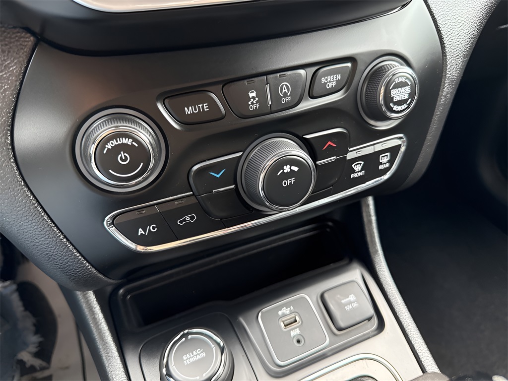 2019 Jeep Cherokee