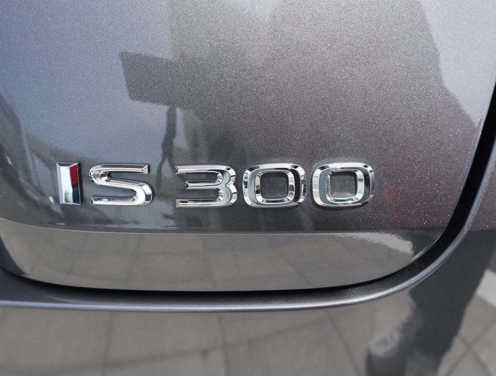 Thumbnail: 2025 Lexus IS - 20
