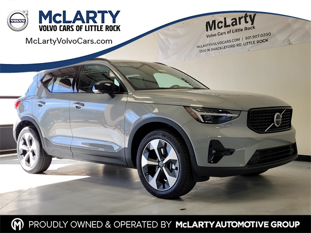 2026 Volvo XC40 B5 Plus AWD