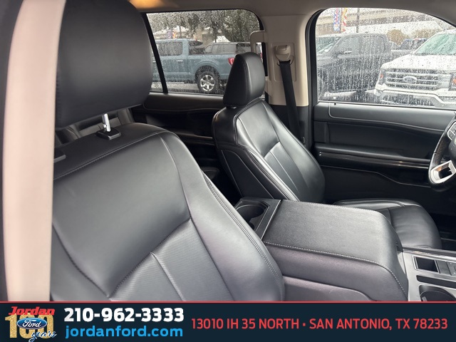 Used Car 2024 Ford Expedition Max  Xlt For Sale Under $50,000 In San Antonio, Texas