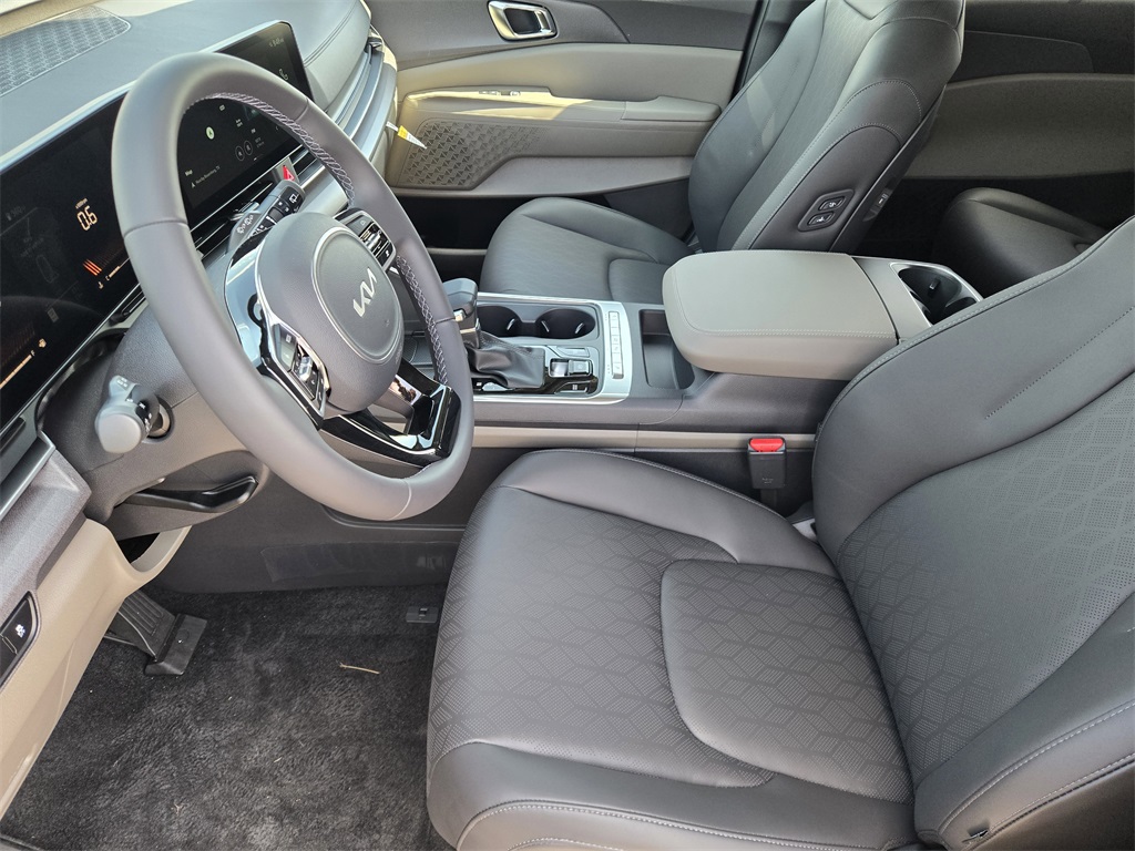 2026 Kia Carnival EX - 8