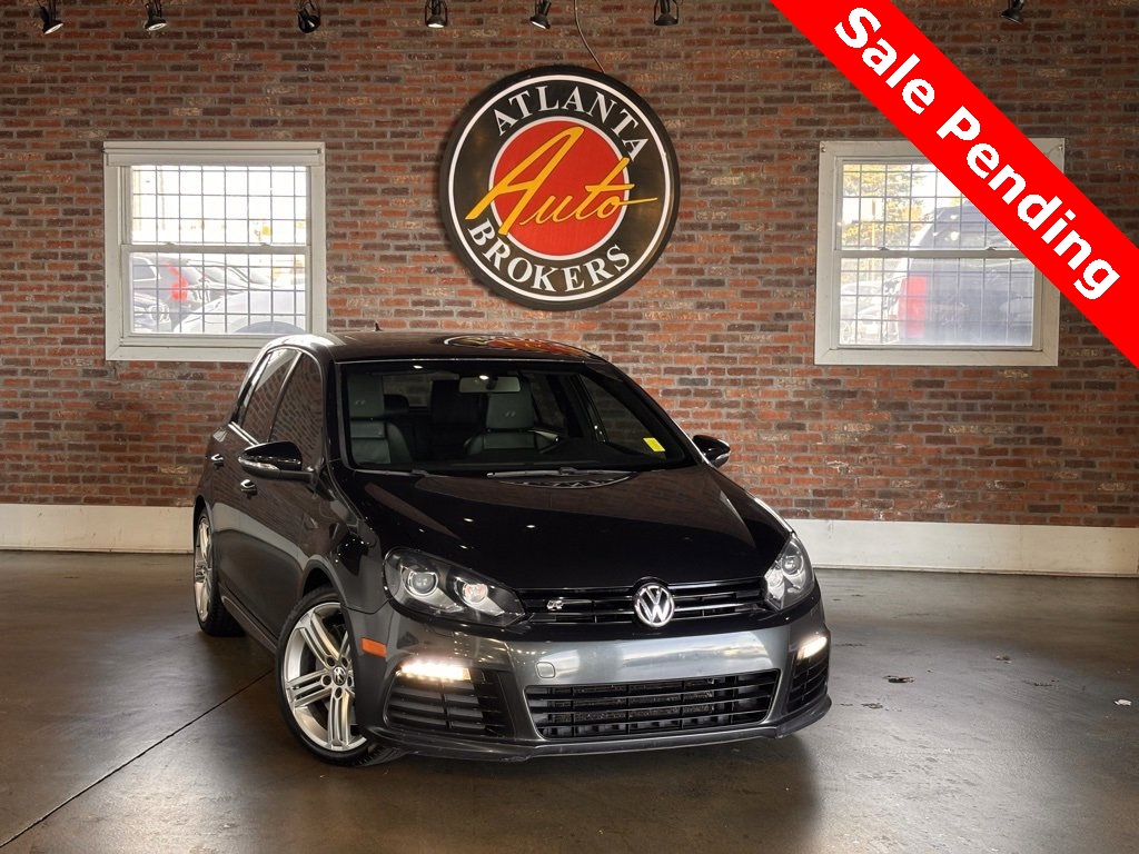 2013 Volkswagen Golf R 4-Door AWD