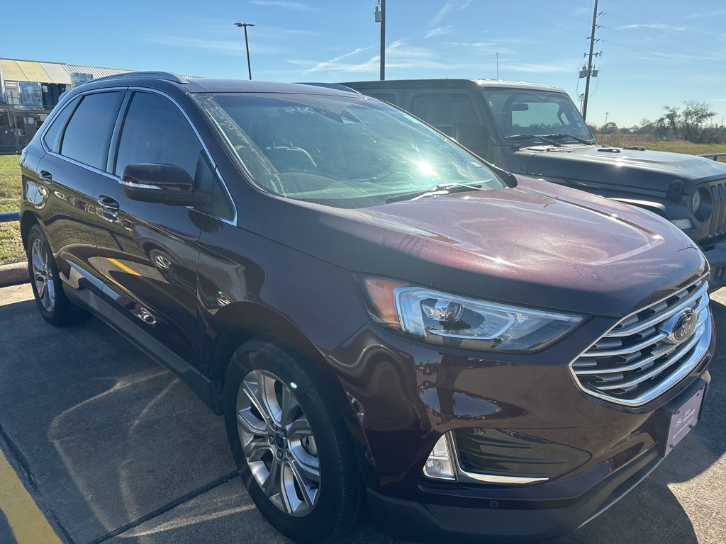 2020 Ford Edge Titanium Red at Community Honda