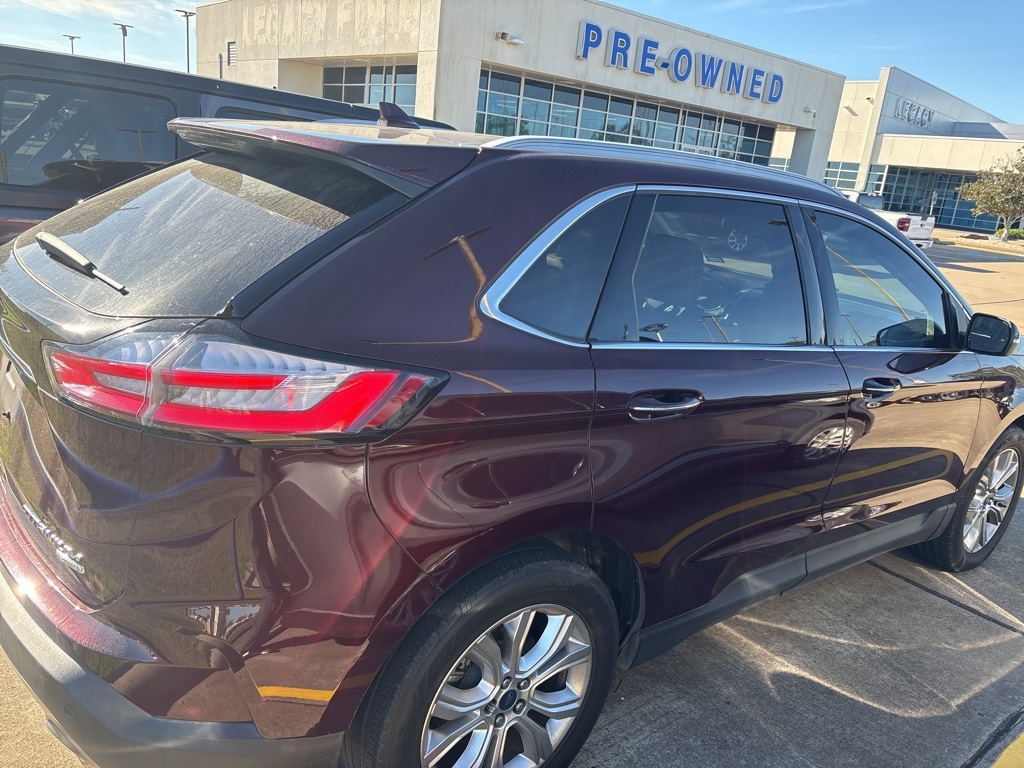 2020 Ford Edge Titanium Red at Community Honda
