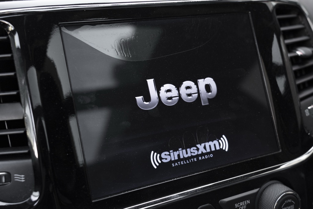 2020 Jeep Grand Cherokee Overland - Photo 23