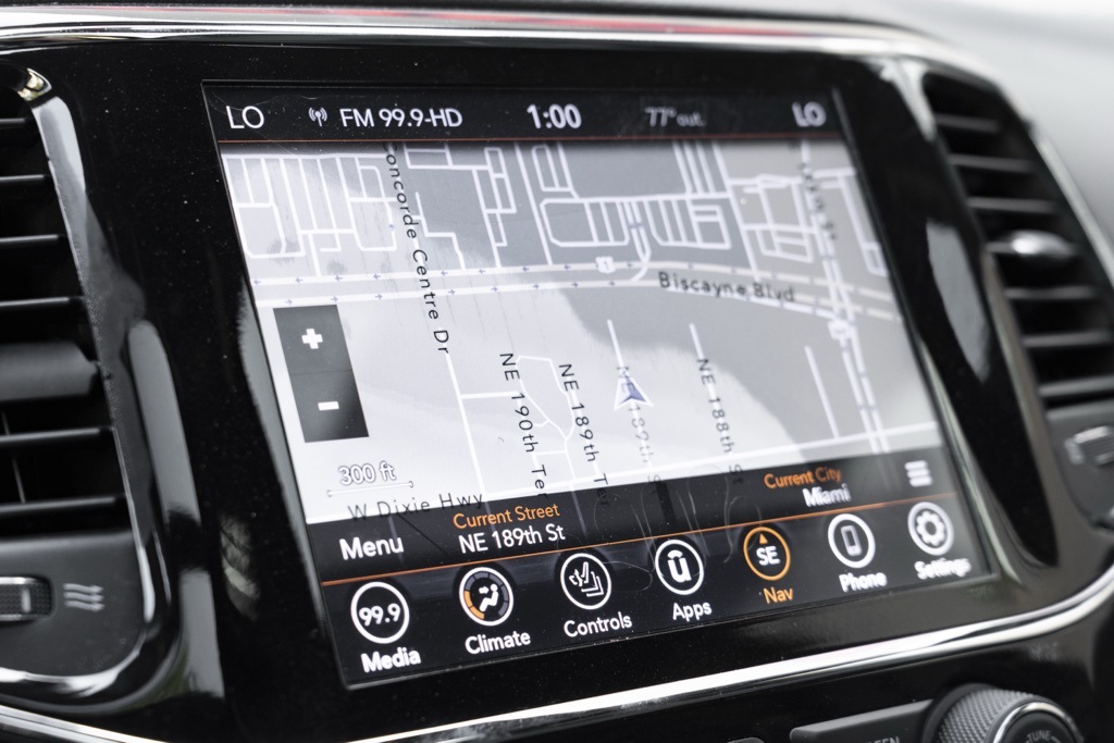 2020 Jeep Grand Cherokee Overland - Photo 24