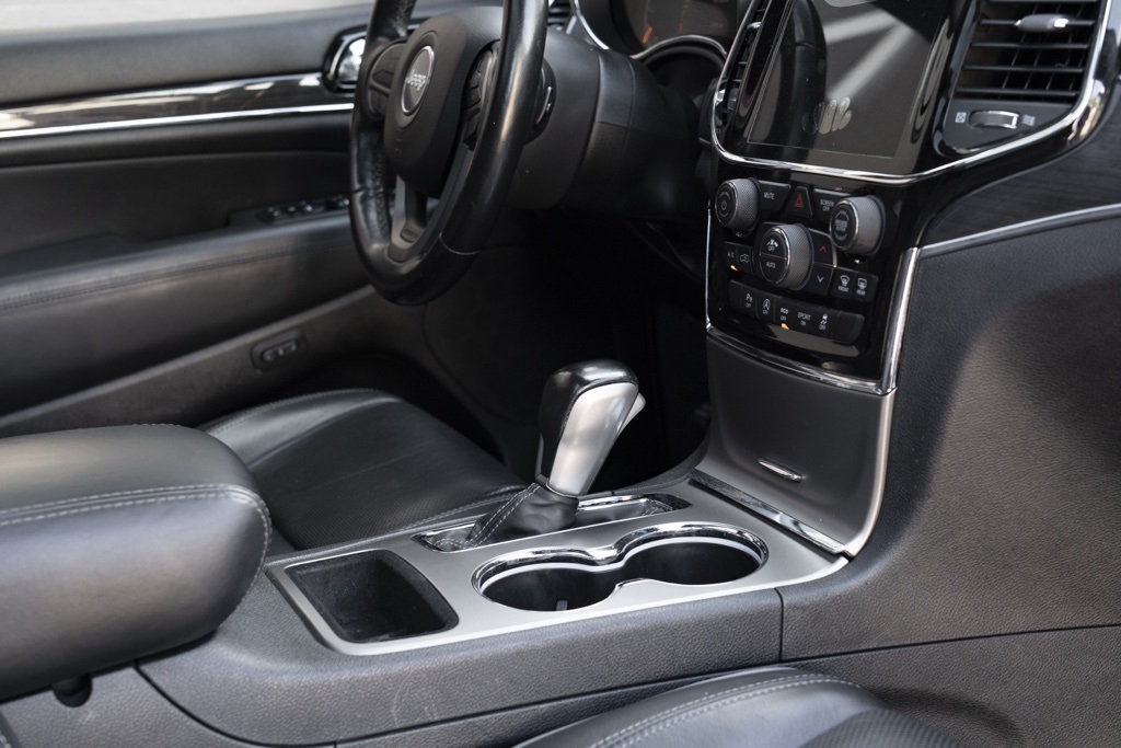 2020 Jeep Grand Cherokee Overland - Photo 36