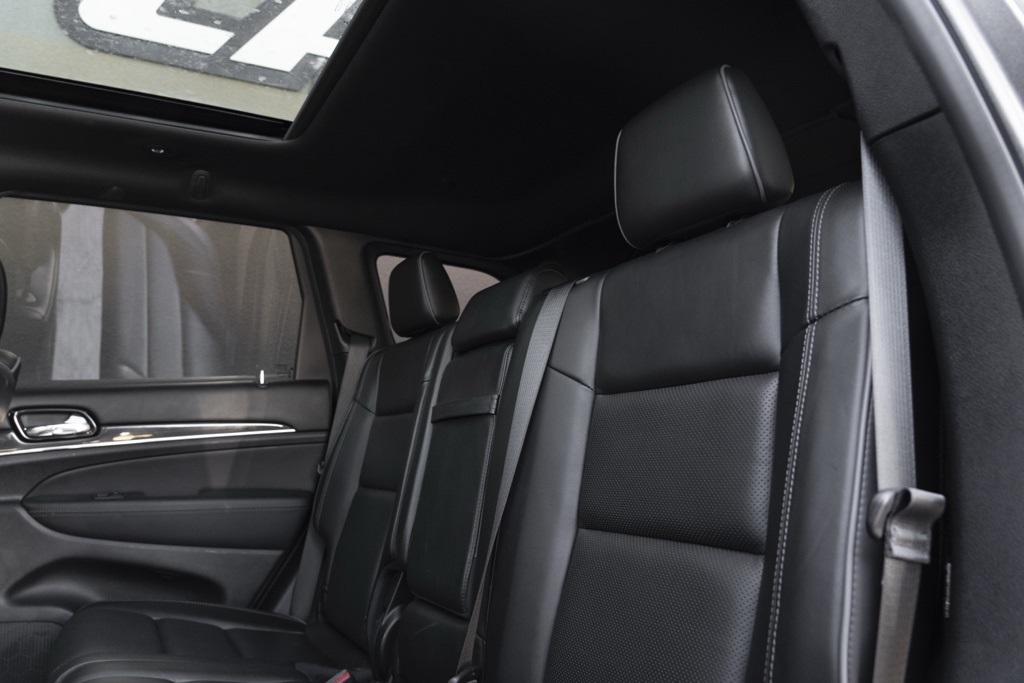 2020 Jeep Grand Cherokee Overland - Photo 47