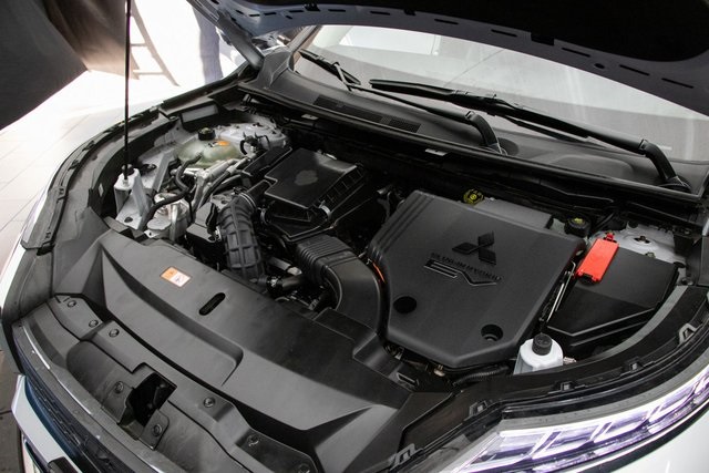 Used 2024 Mitsubishi Outlander PHEV For Sale in Murray, UT