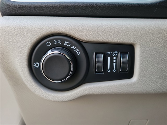 2024 Chrysler Voyager LX White at Mac Haik CDJR North Houston