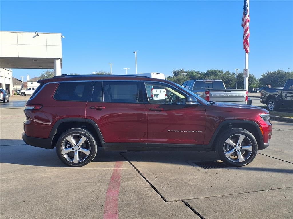 2022 Jeep Grand Cherokee L Limited Red at River Oaks CDJR