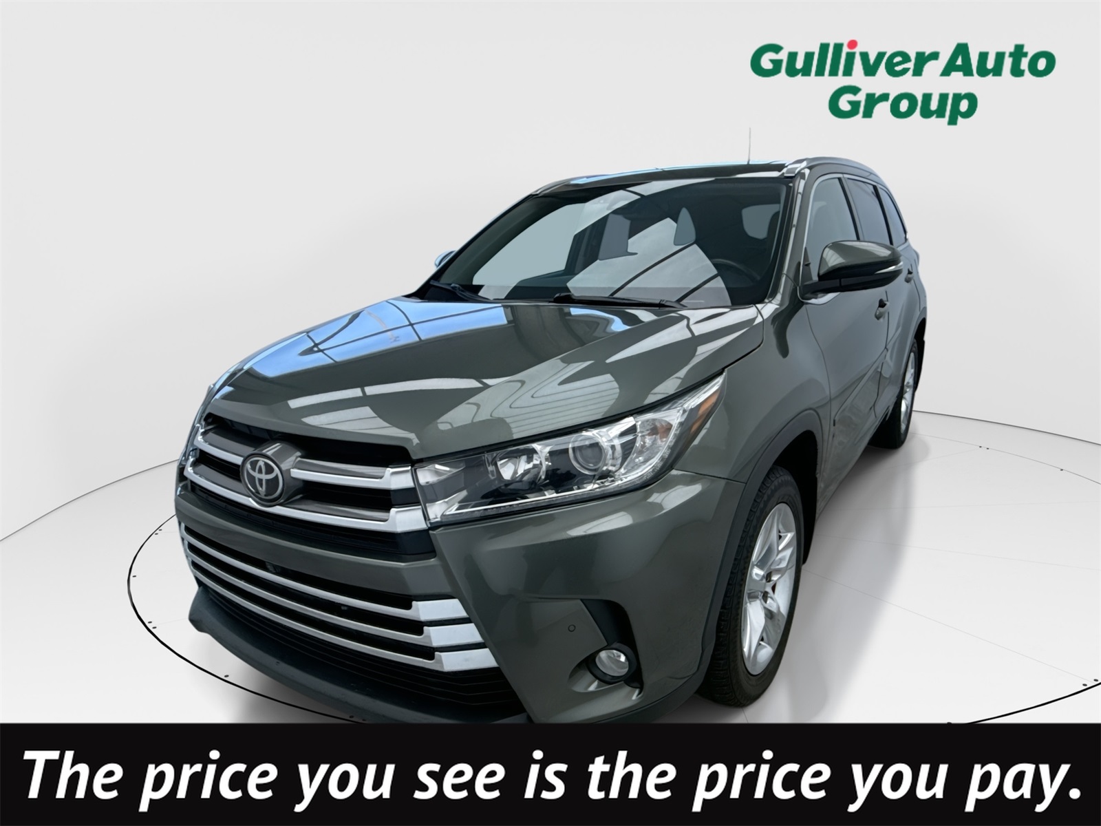 2017 Toyota Highlander Limited Platinum's photo
