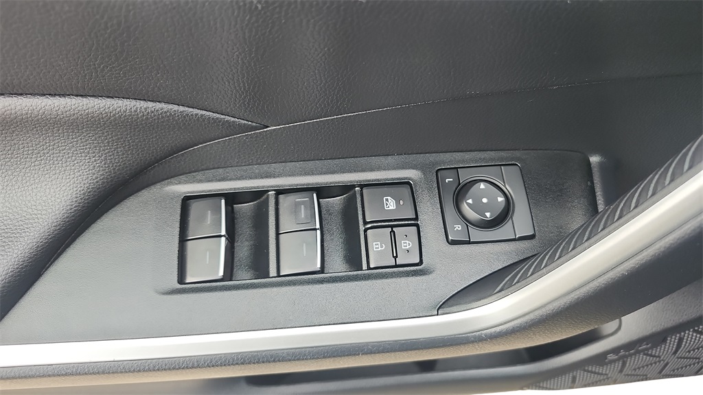 2025 Toyota RAV4 Hybrid