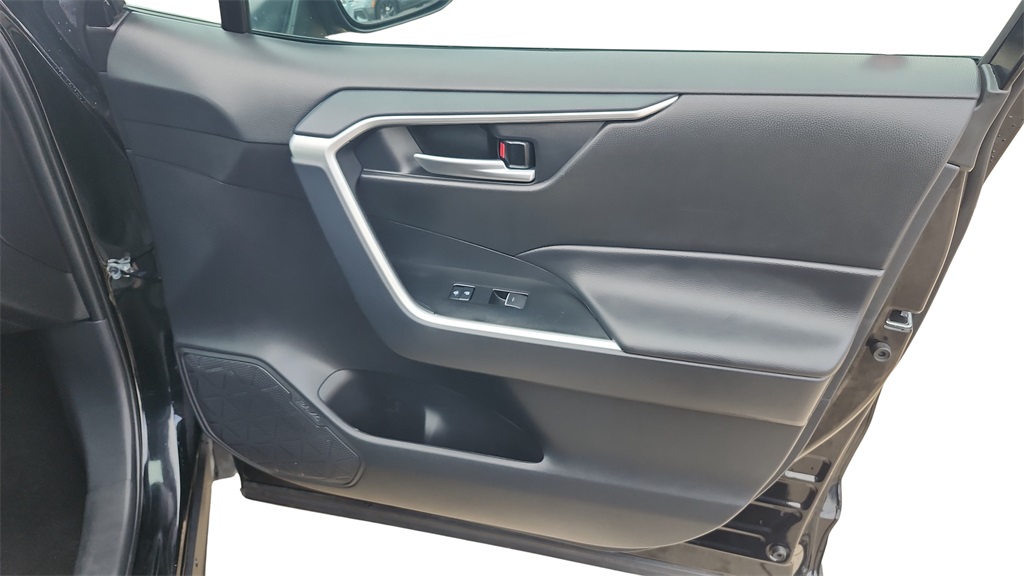 2025 Toyota RAV4 Hybrid