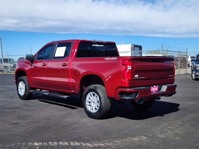 2020 Chevrolet Silverado 1500 RST photo 3