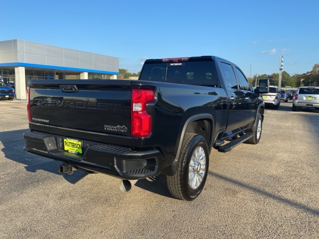 2023 Chevrolet Silverado 2500HD High Country photo 3