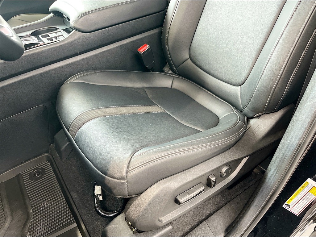 2025 Honda Pilot EX-L Black at AutoSavvy Houston Southwest