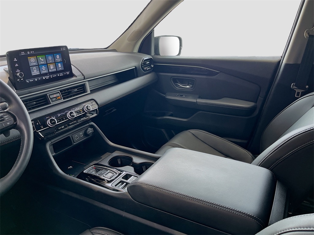 2025 Honda Pilot EX-L Black at AutoSavvy Houston Southwest