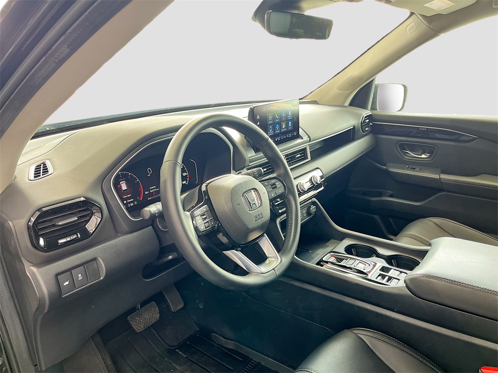 2025 Honda Pilot EX-L Black at AutoSavvy Houston Southwest