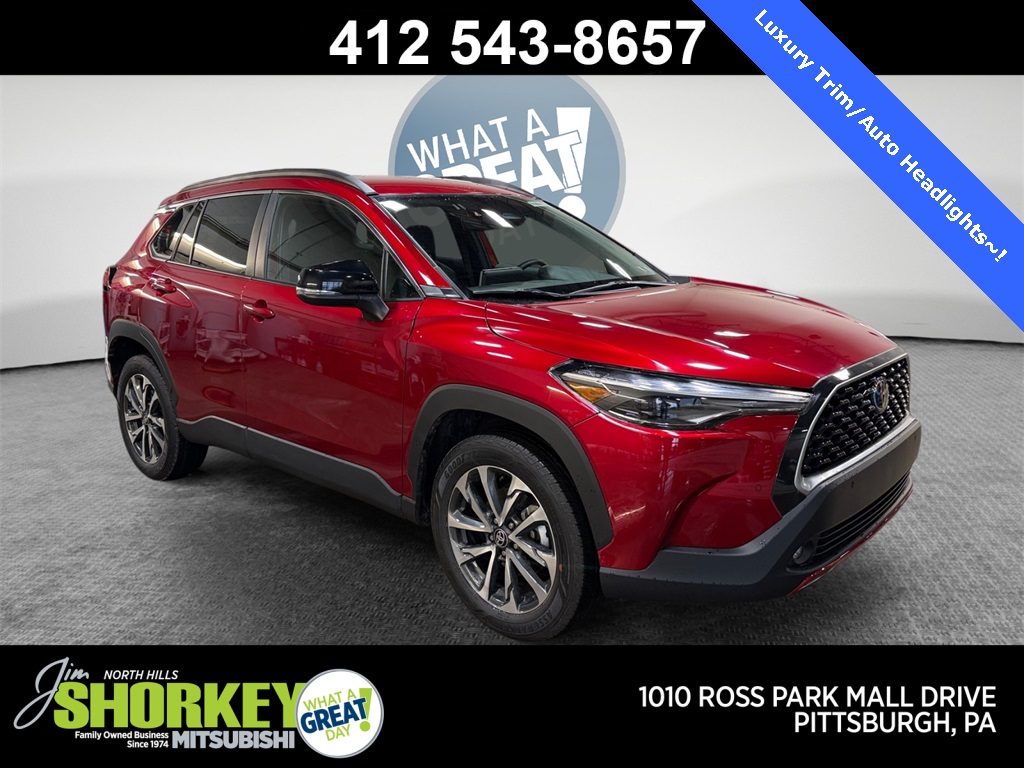 2025 Toyota Corolla Cross XLE AWD