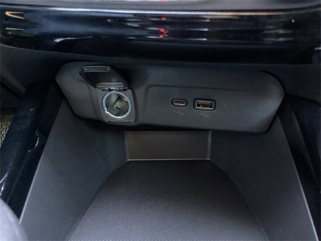 Used Car 2024 Chevrolet Trax  Lt For Sale Under $25,000 In San Antonio, Texas