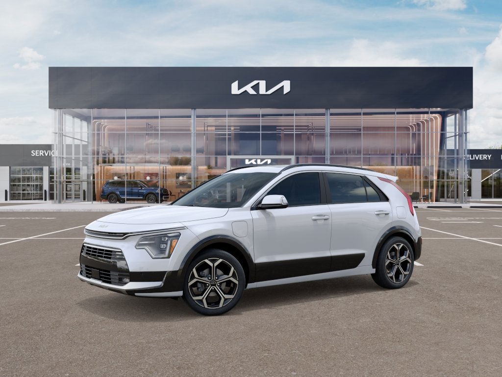 2025 Kia Niro Plug-In Hybrid SX photo 3