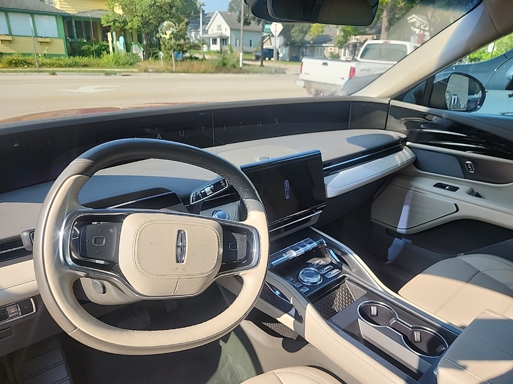 2024 Lincoln Nautilus