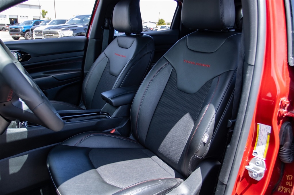 Used Car 2025 Jeep Compass  Trailhawk For Sale Under $30,000 In San Marcos, Texas