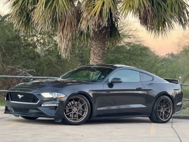 2022 Ford Mustang