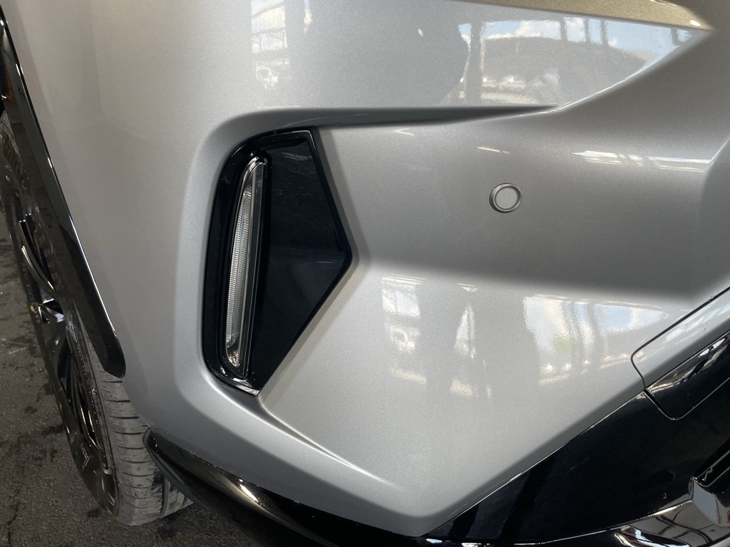 Thumbnail: 2025 Toyota RAV4 - 12