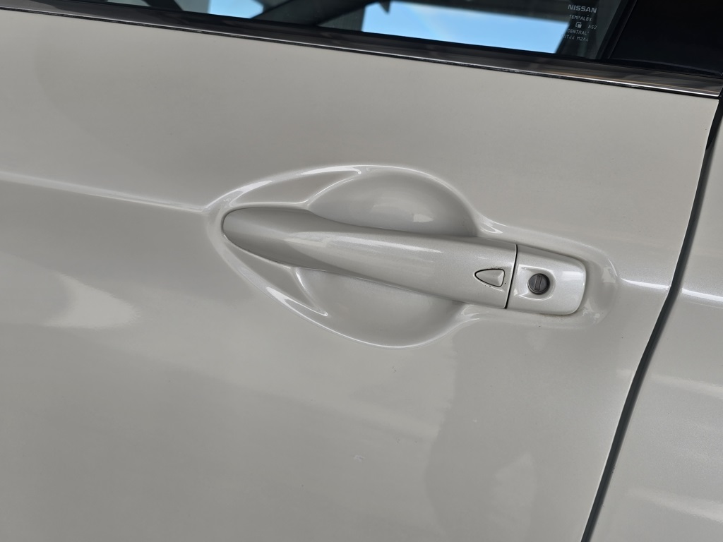 Thumbnail: 2020 Nissan Rogue Sport - 29