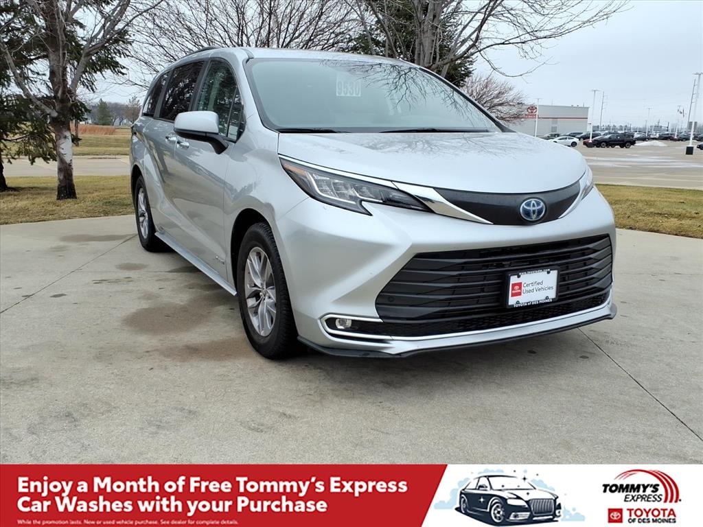 2021 Toyota Sienna XLE 7-Passenger FWD