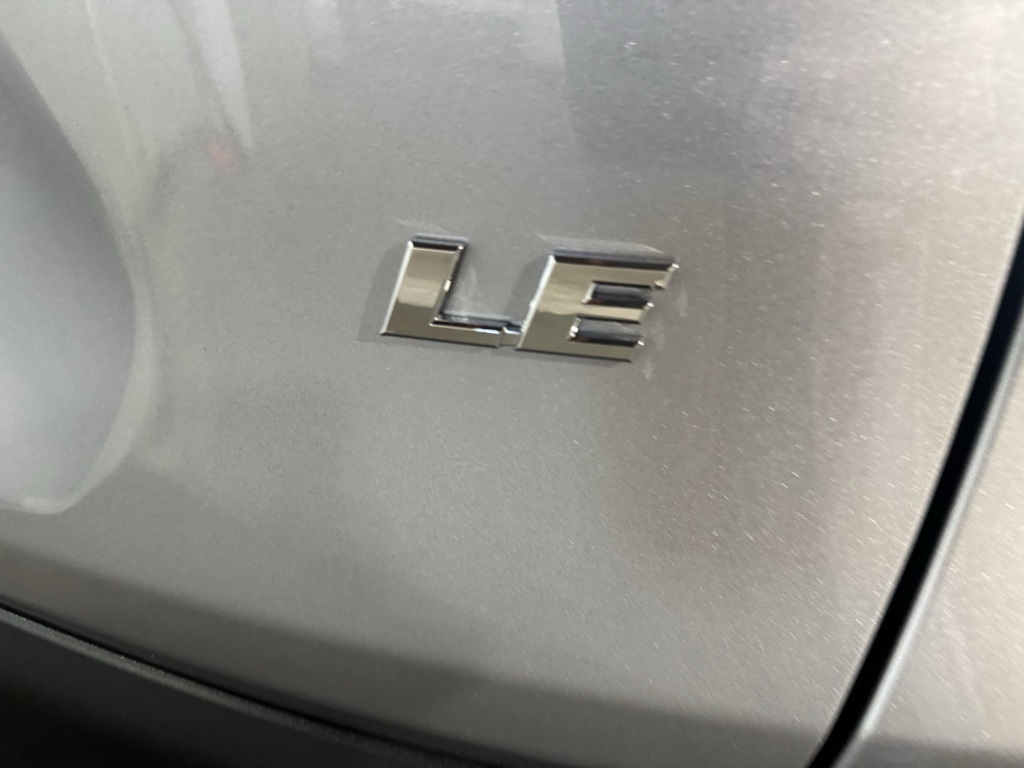 Thumbnail: 2025 Toyota RAV4 - 15