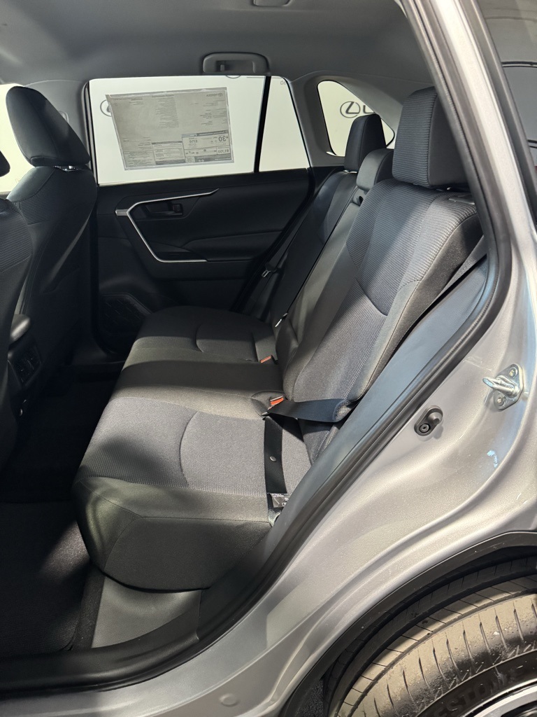 Thumbnail: 2025 Toyota RAV4 - 25