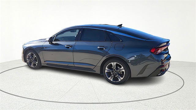 2023 Kia K5