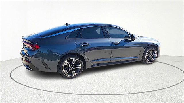 2023 Kia K5