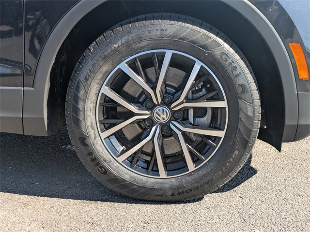 2021 Volkswagen Tiguan 2.0T SE - 10
