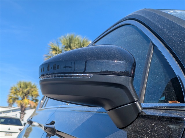 2021 Volkswagen Tiguan 2.0T SE - 11