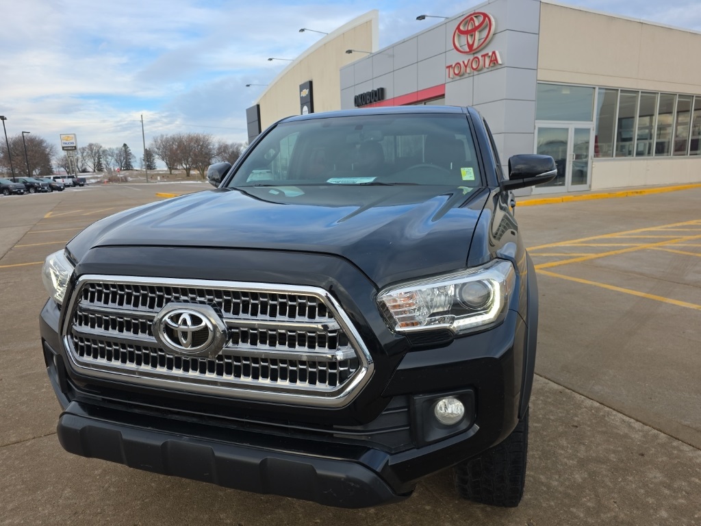 2017 Toyota Tacoma TRD Off Road V6 Double Cab 4WD