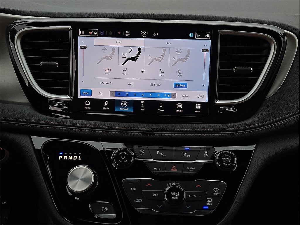 New 2026 Chrysler Pacifica For Sale in Farmington, AR