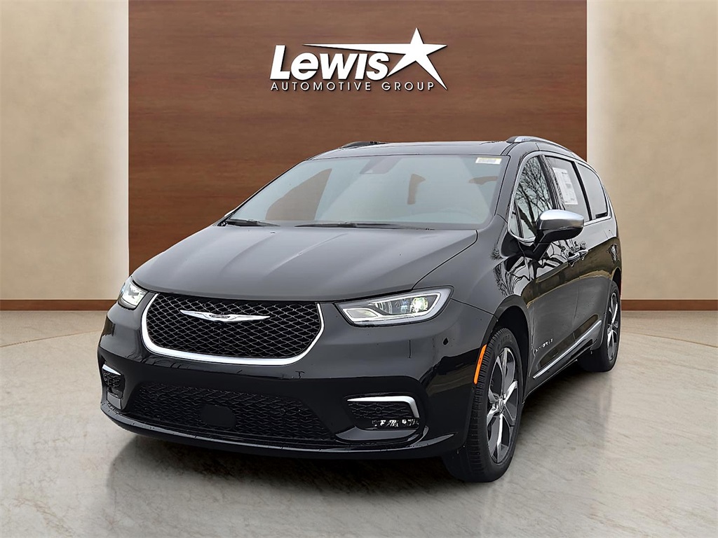 New 2026 Chrysler Pacifica For Sale in Farmington, AR