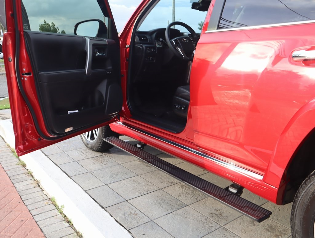 Thumbnail: 2023 Toyota 4Runner - 11