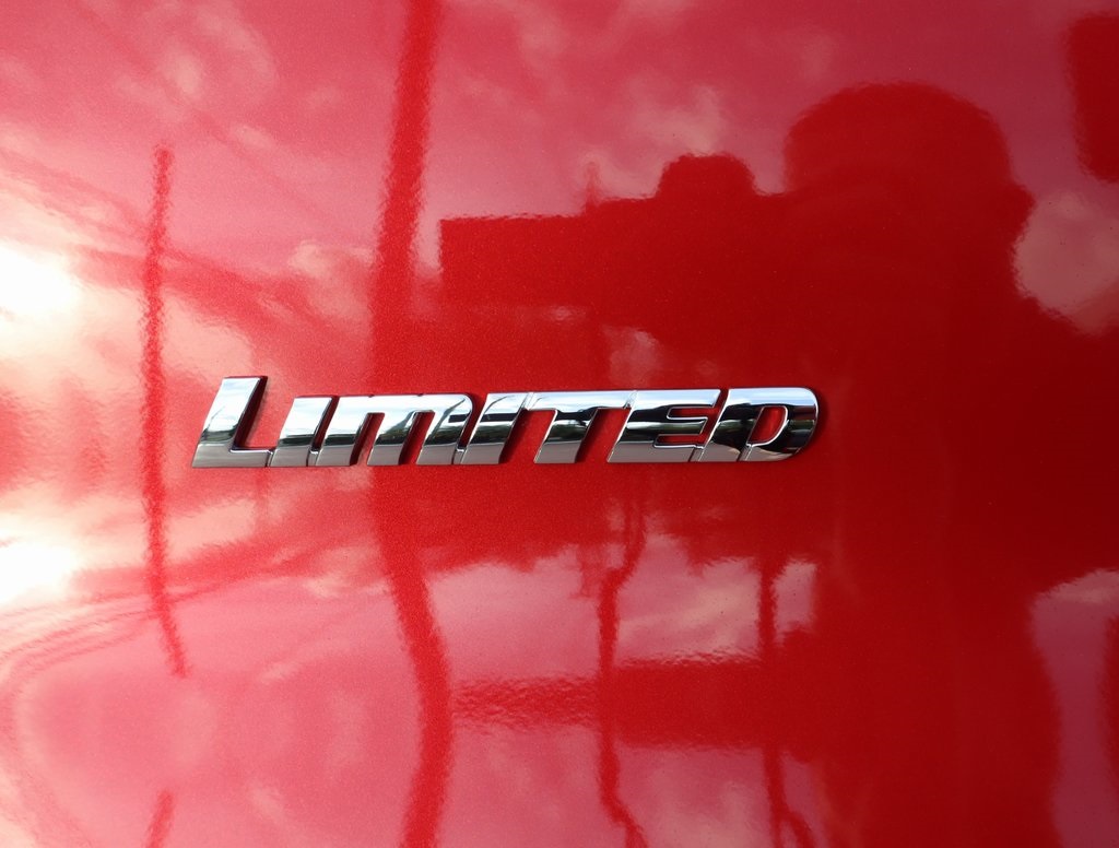 Thumbnail: 2023 Toyota 4Runner - 18