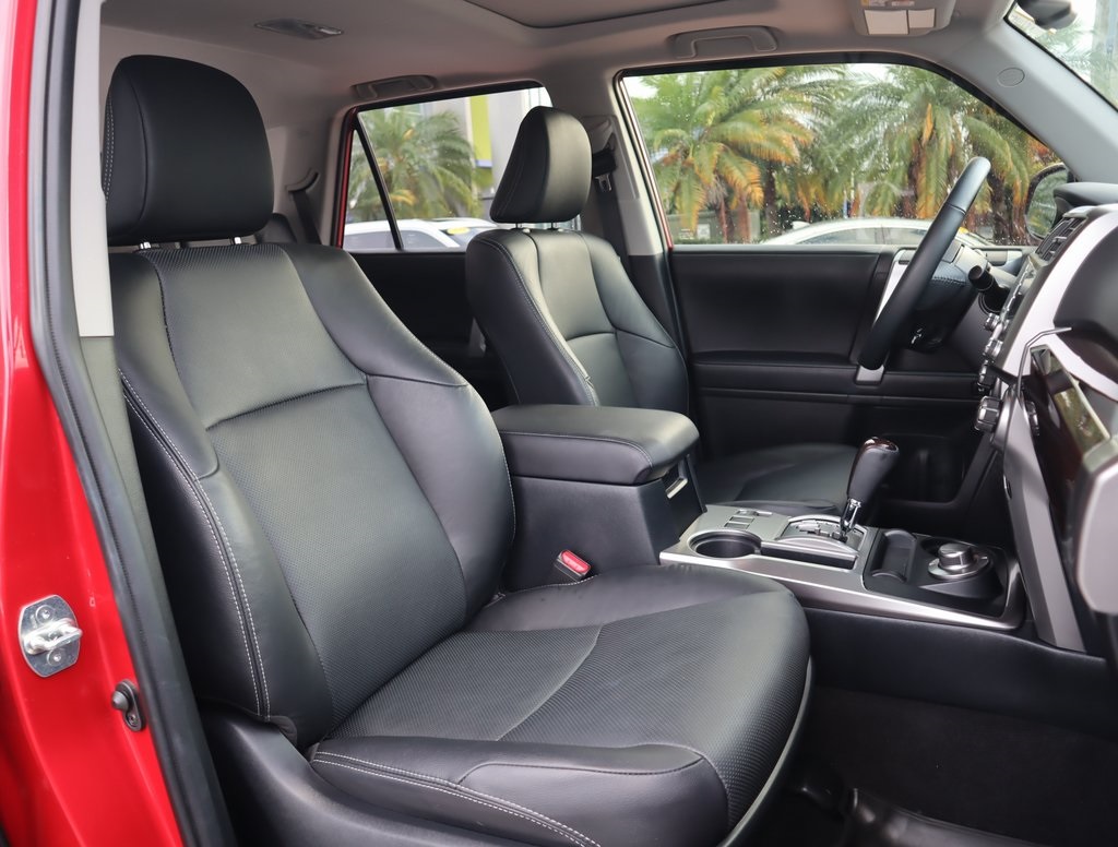 Thumbnail: 2023 Toyota 4Runner - 28