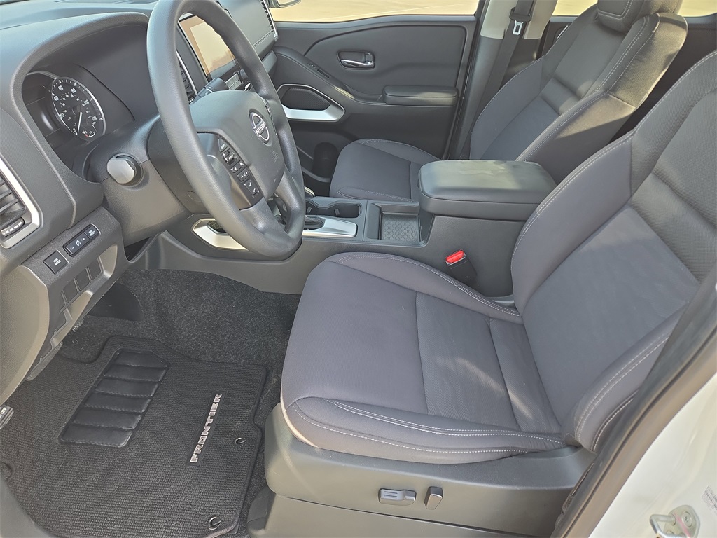 2022 Nissan Frontier SV White at Durrett Motor Company