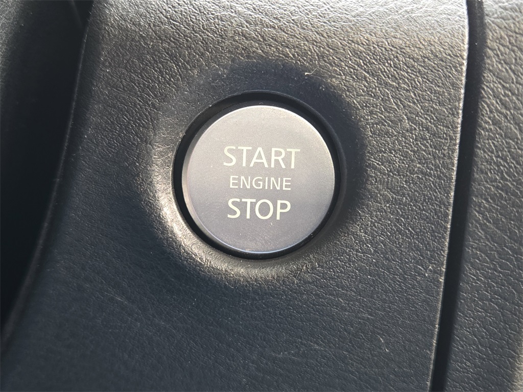 2022 Nissan Frontier SV White at Durrett Motor Company