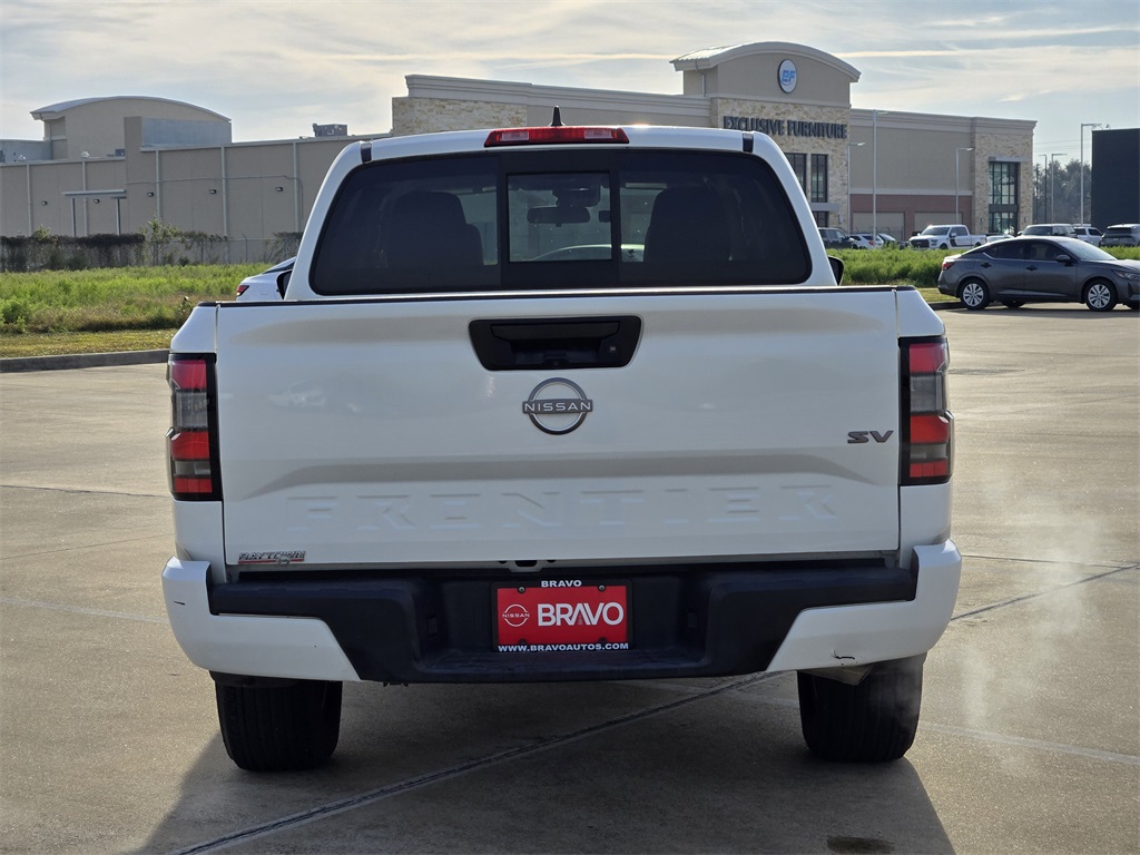 2022 Nissan Frontier SV White at Durrett Motor Company