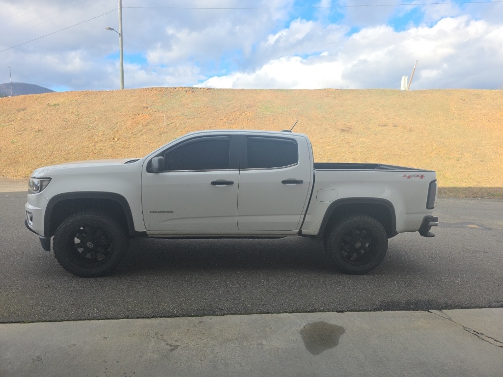 2017 Chevrolet Colorado LT Crew Cab 4WD