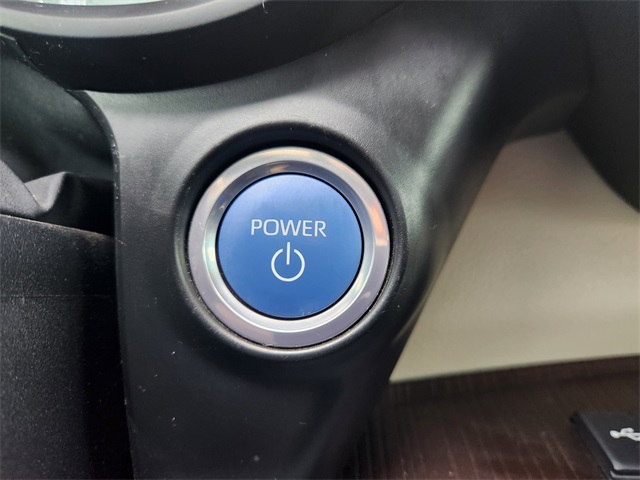 2022 Toyota Sienna XLE  at Don McGill Toyota