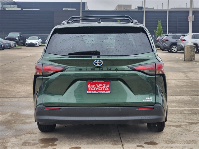 2022 Toyota Sienna XLE  at Don McGill Toyota